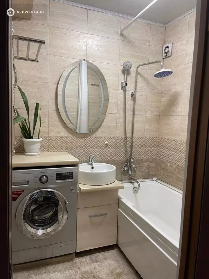 2-комнатная квартира, этаж 5 из 5, 51 м², фотография 2