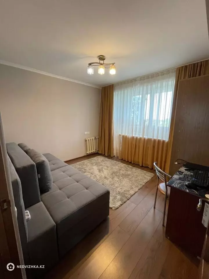 2-комнатная квартира, этаж 5 из 5, 51 м², фотография 5