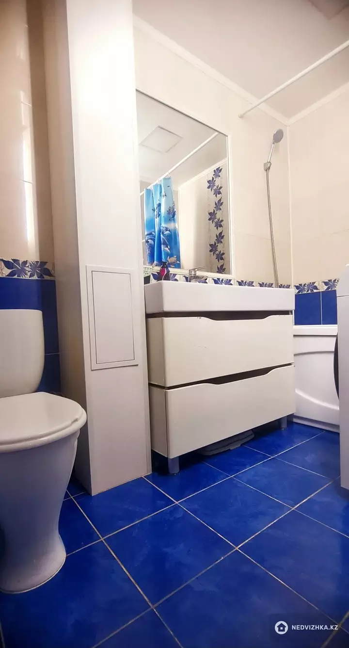 3-комнатная квартира, этаж 2 из 6, 70 м², фотография 5