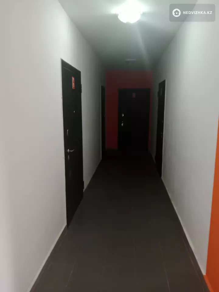 1-комнатная квартира, этаж 4 из 5, 36 м², фотография 2