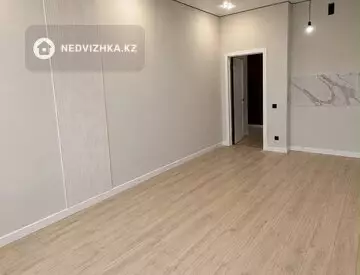 2-комнатная квартира, этаж 3 из 12, 50 м²