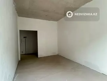 2-комнатная квартира, этаж 7 из 12, 42 м²