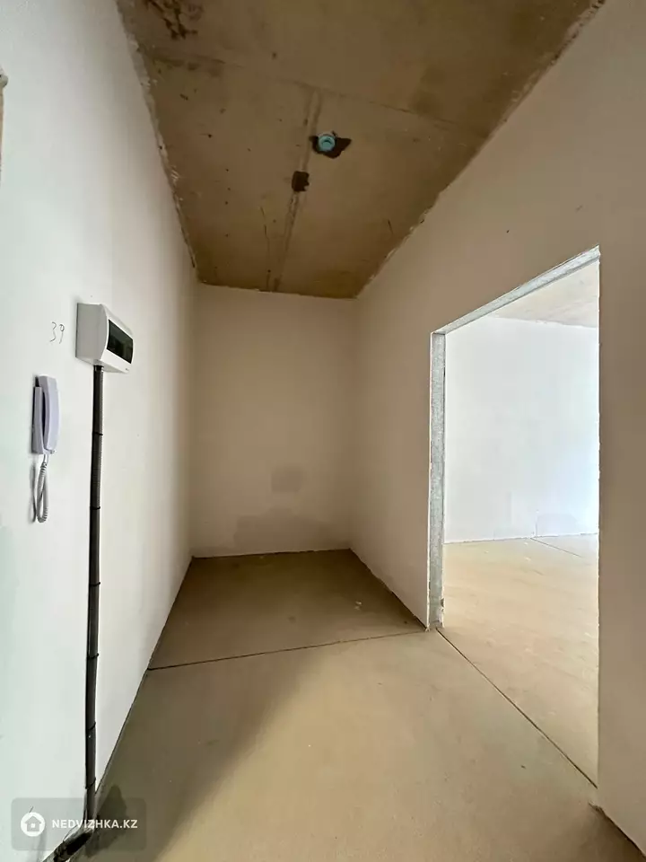 2-комнатная квартира, этаж 7 из 12, 42 м², фотография 4