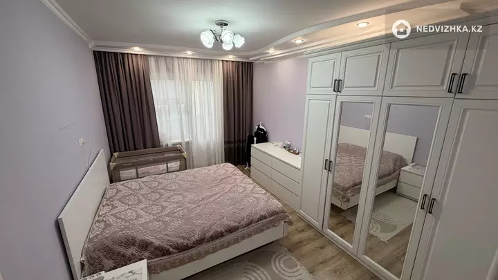 3-комнатная квартира, этаж 5 из 5, 86 м², фотография 4