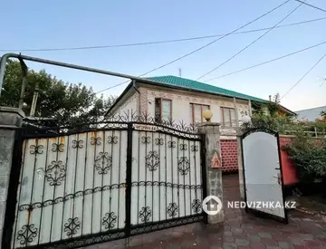 7-бөлмелі үй, 6 соттық, 180 м², 11-нобай