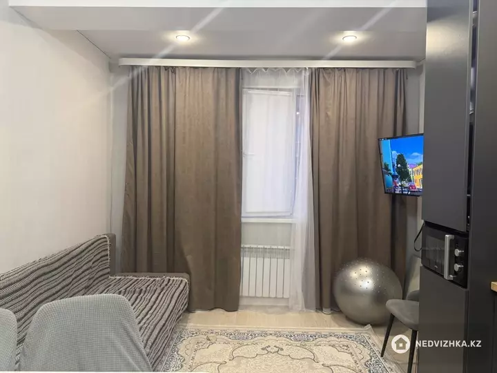 3-бөлмелі пәтер, қабат 3 барлық қабат саны 4, 73 м², 2-фотосурет