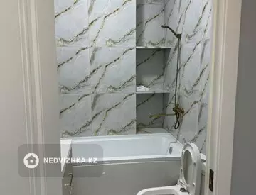 2-комнатная квартира, этаж 1 из 9, 82 м², На длительный срок