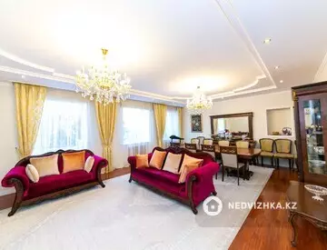 10-комнатный дом, 6 соток, 436 м²