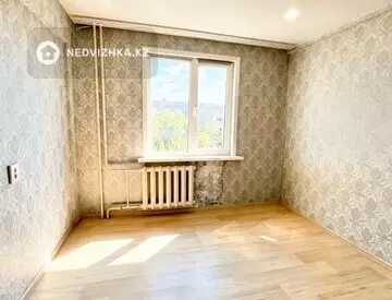 2-комнатная квартира, этаж 4 из 5, 52 м², миниатюра 7