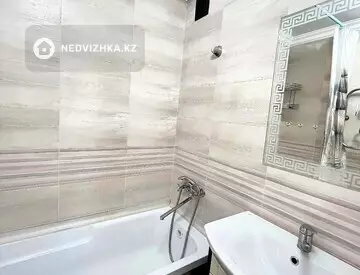2-комнатная квартира, этаж 4 из 5, 52 м², миниатюра 9