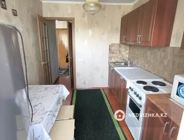 1-комнатная квартира, этаж 4 из 7, 38 м², миниатюра 2