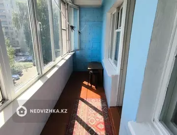 1-комнатная квартира, этаж 4 из 7, 38 м², миниатюра 9
