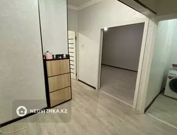 4-комнатная квартира, этаж 3 из 5, 82 м², миниатюра 12