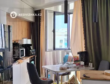 3-комнатная квартира, этаж 9 из 22, 89 м², миниатюра 7
