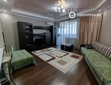 2-комнатная квартира, этаж 22 из 22, 68 м², миниатюра 1