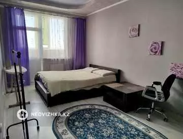 2-комнатная квартира, этаж 22 из 22, 68 м², миниатюра 3