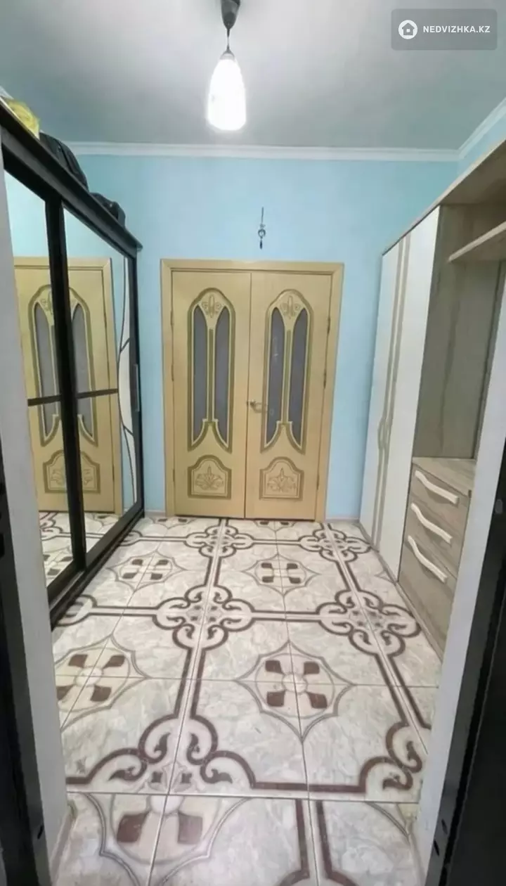 5-комнатный дом, 4 соток, 160 м²