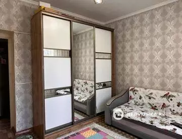 3-комнатная квартира, этаж 5 из 5, 62 м², миниатюра 3