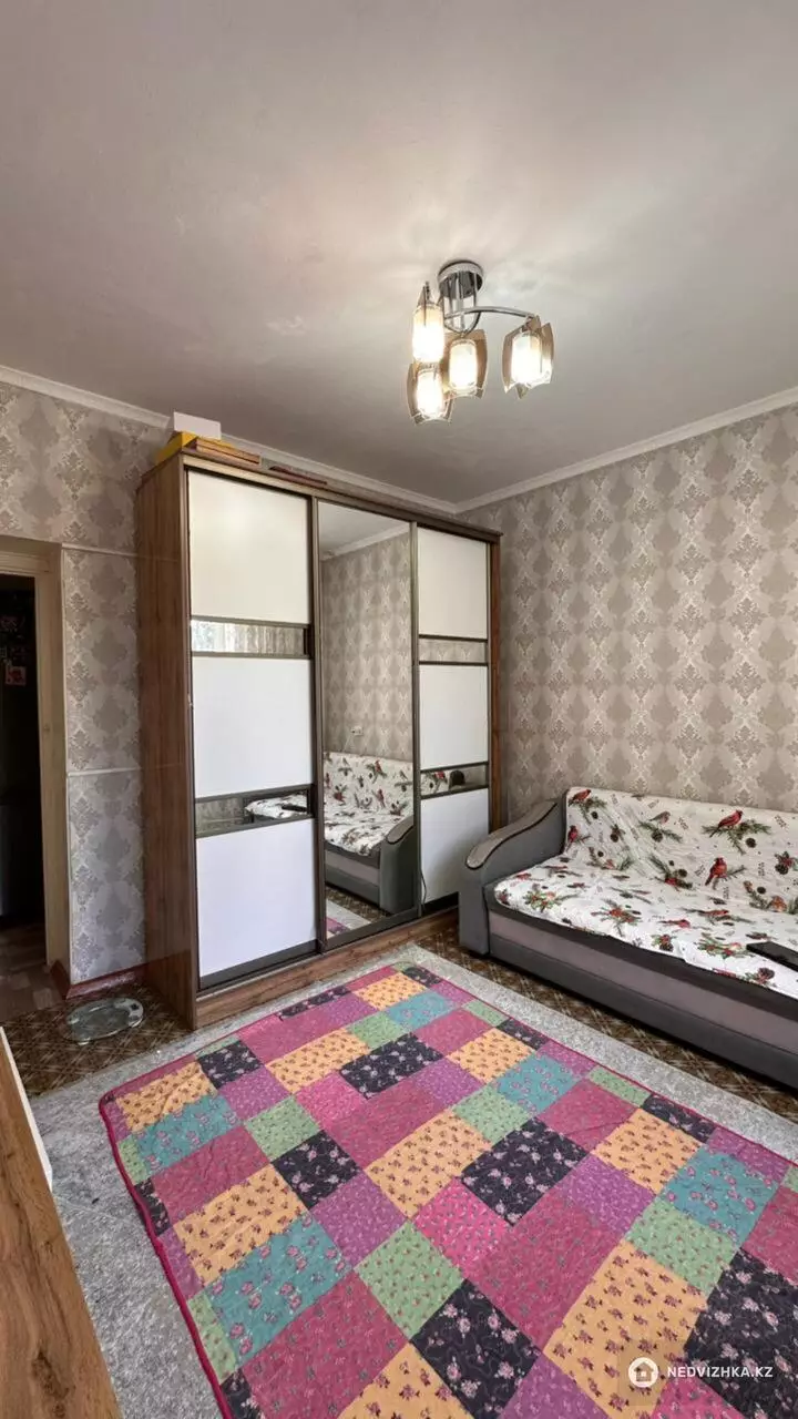 3-комнатная квартира, этаж 5 из 5, 62 м², фотография 3