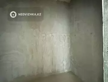 2-комнатная квартира, этаж 7 из 12, 42 м², миниатюра 7