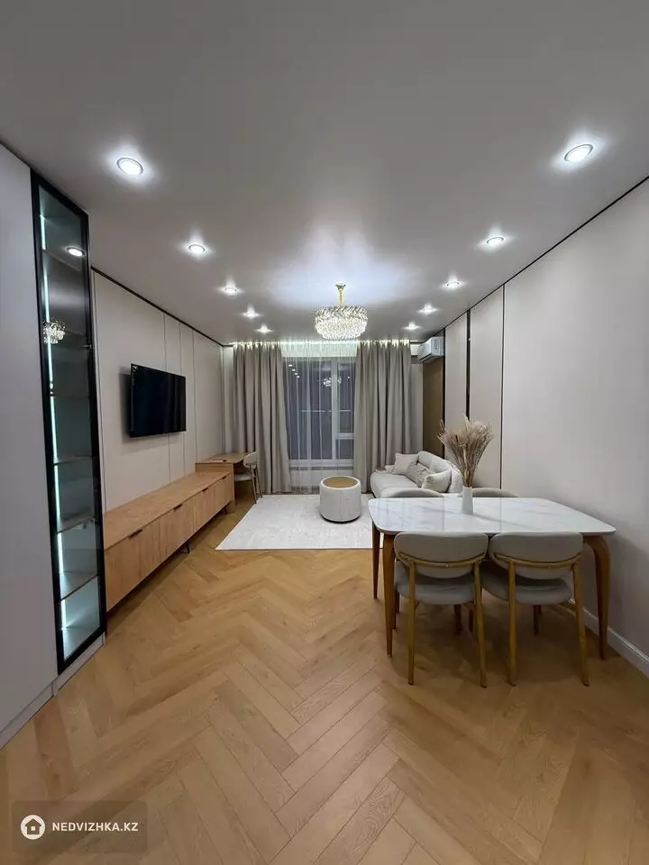 2-комнатная квартира, этаж 10 из 16, 50 м², фотография 5