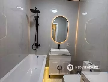 2-комнатная квартира, этаж 10 из 16, 50 м², миниатюра 11