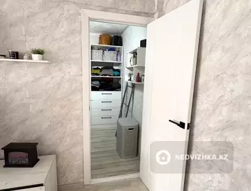 2-комнатная квартира, этаж 2 из 5, 45 м², миниатюра 12