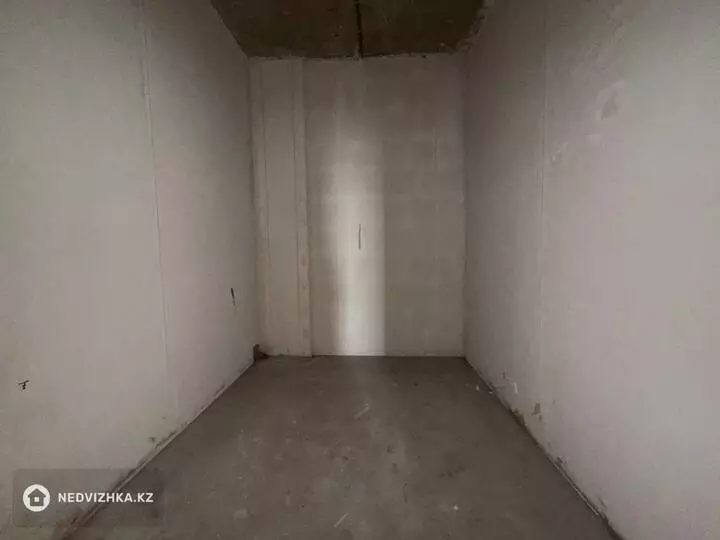 2-комнатная квартира, этаж 12 из 14, 79 м², 3-фотосурет