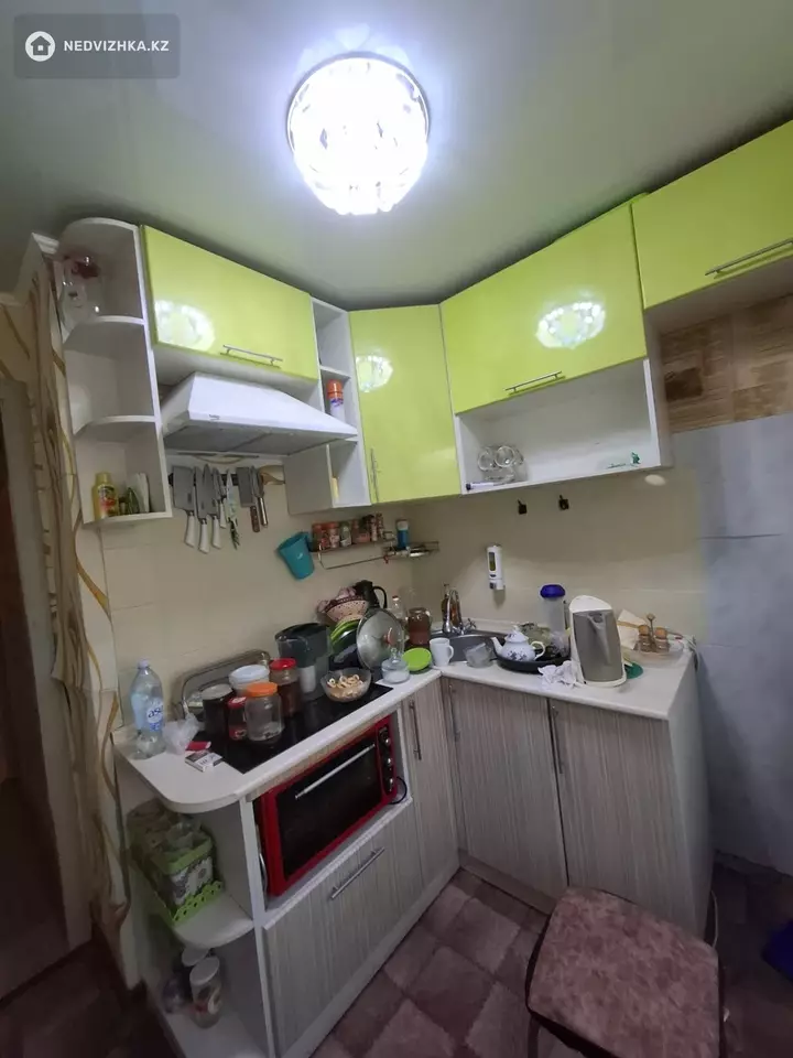 2-комнатная квартира, этаж 3 из 5, 45 м², фотография 2