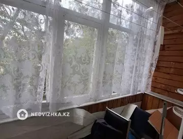 2-комнатная квартира, этаж 3 из 5, 45 м²