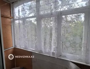 2-комнатная квартира, этаж 3 из 5, 45 м²