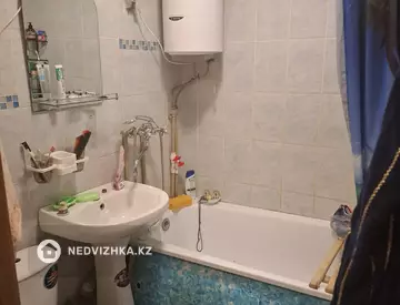 2-комнатная квартира, этаж 3 из 5, 45 м²