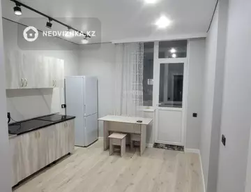 1-комнатная квартира, этаж 12 из 17, 45 м²