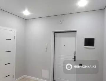 1-комнатная квартира, этаж 12 из 17, 45 м², миниатюра 10