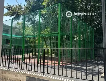 2-комнатная квартира, этаж 2 из 3, 56 м², миниатюра 3