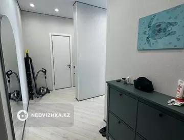 2-комнатная квартира, этаж 2 из 3, 56 м², миниатюра 4