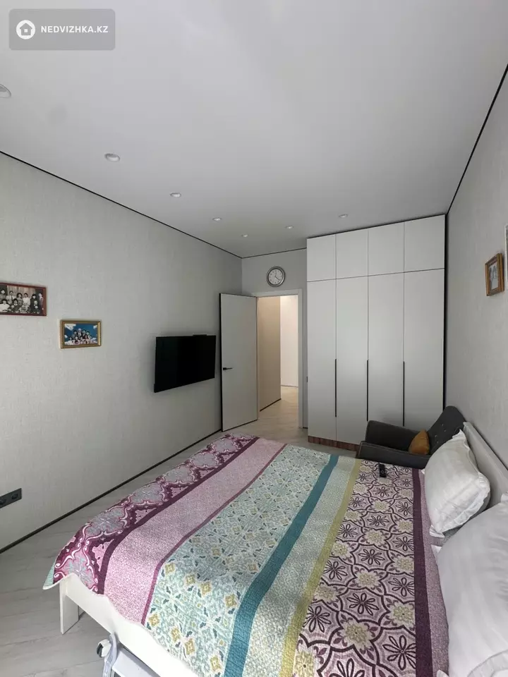 2-комнатная квартира, этаж 2 из 3, 56 м², фотография 5