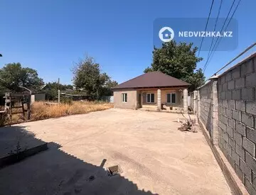 4-комнатная дача, 10 соток, 100 м²