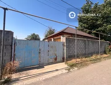 4-комнатная дача, 10 соток, 100 м²