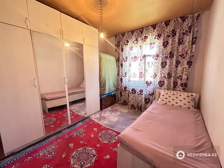4-комнатный дом, 5 соток, 65 м², фотография 2