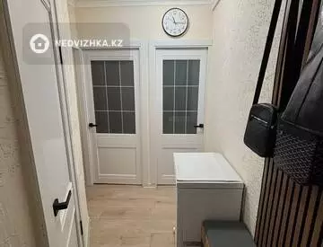 2-комнатная квартира, этаж 2 из 5, 38 м²