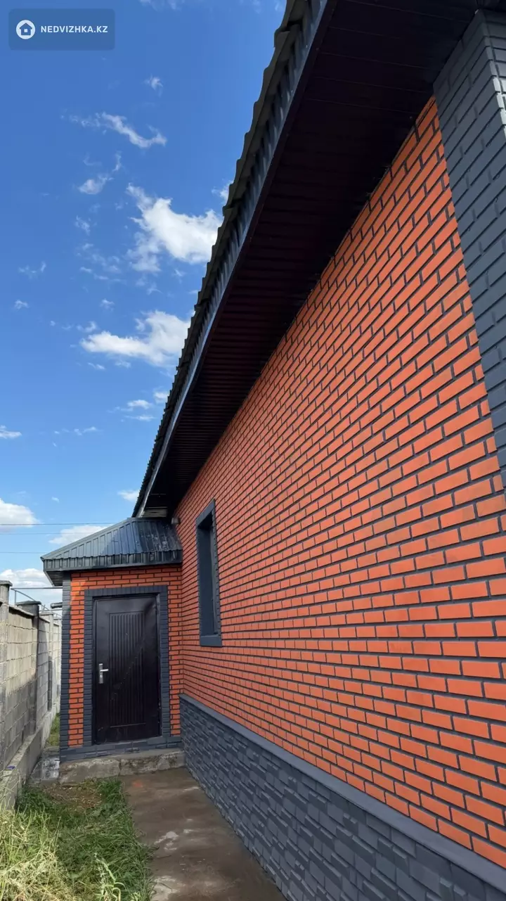 4-комнатный дом, 5 соток, 130 м², фотография 2