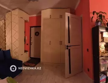 1-комнатная квартира, этаж 2 из 3, 30 м², миниатюра 11