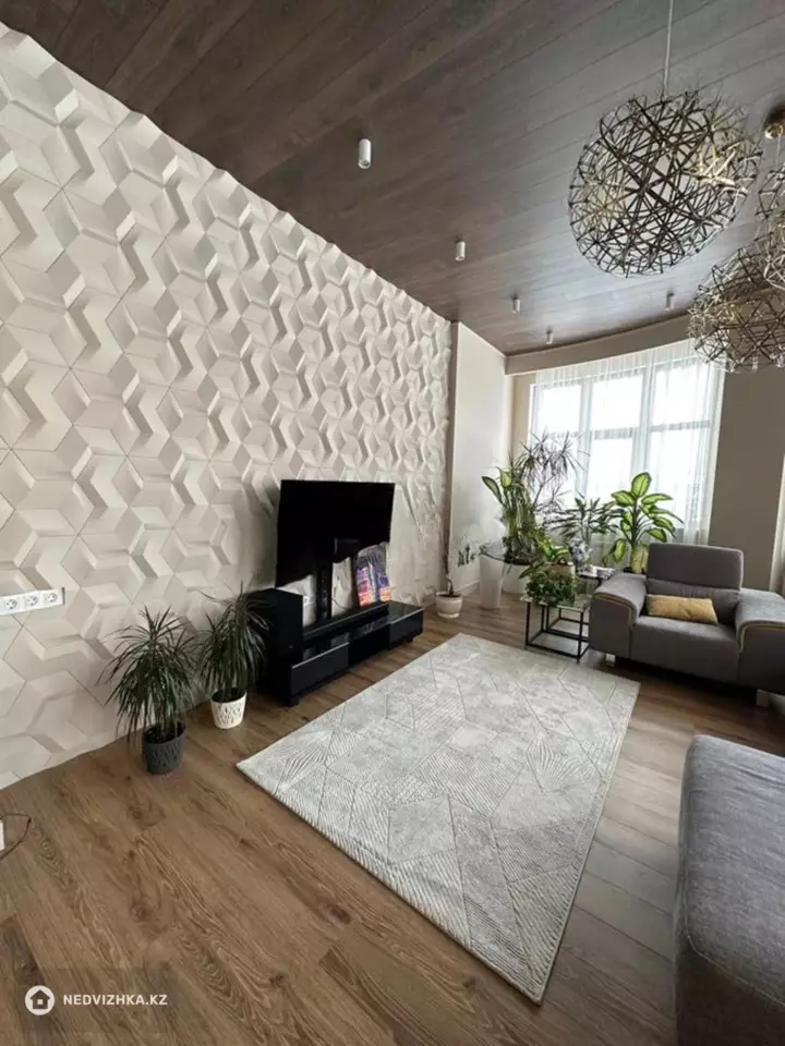 2-комнатная квартира, этаж 2 из 7, 90 м², фотография 3