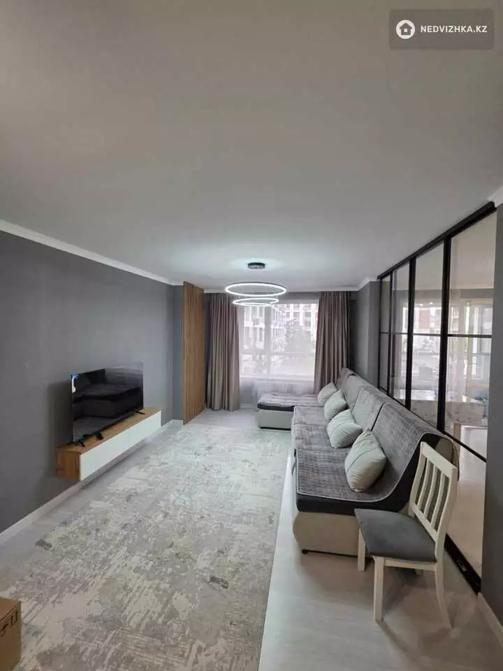 3-комнатная квартира, этаж 2 из 12, 86 м², 2-фотосурет