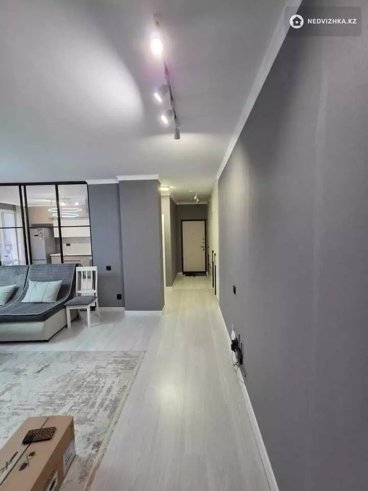 3-комнатная квартира, этаж 2 из 12, 86 м², 3-фотосурет