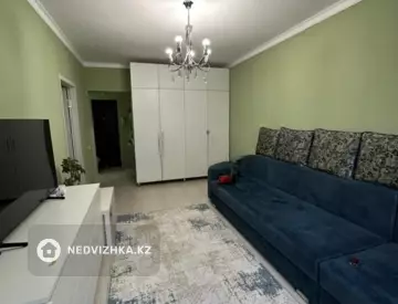 1-комнатная квартира, этаж 6 из 9, 40 м², миниатюра 2