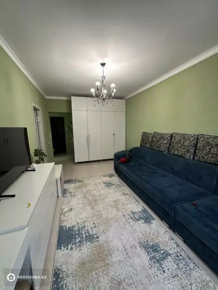1-комнатная квартира, этаж 6 из 9, 40 м², фотография 2
