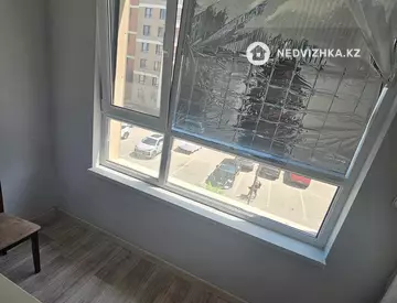 2-комнатная квартира, этаж 3 из 12, 60 м², миниатюра 6