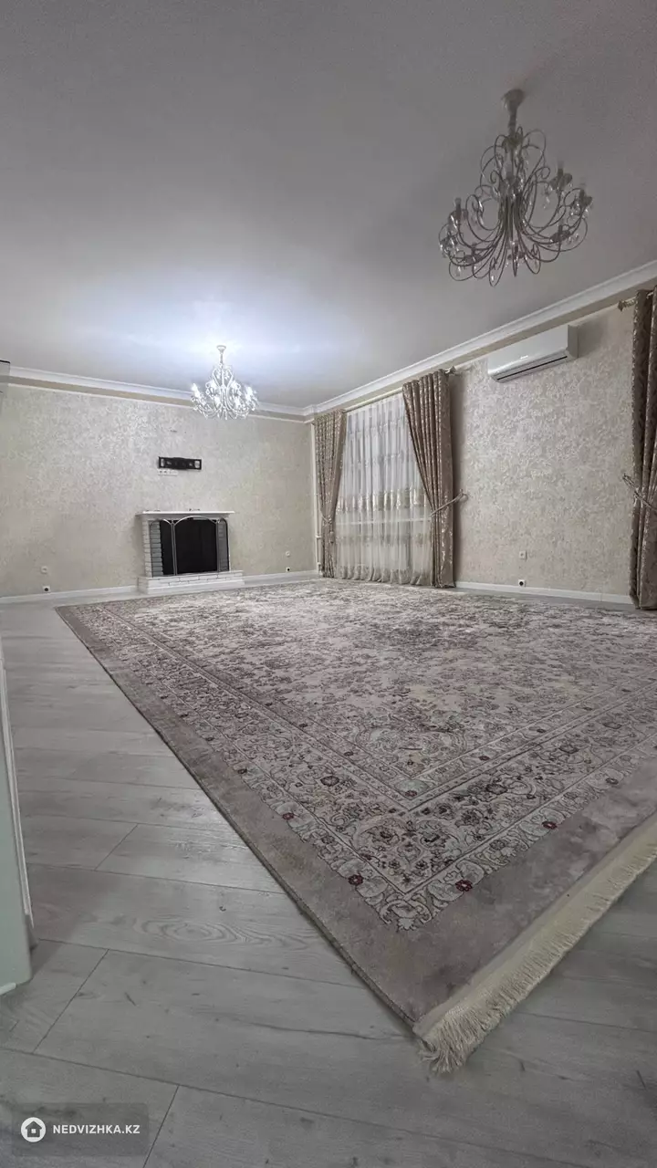 4-комнатная квартира, этаж 6 из 8, 162 м², фотография 4